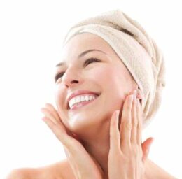 Cremă de zi anti-îmbătrânire pentru față SPF15 40+